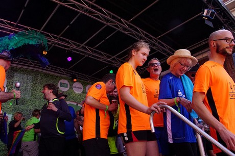 Com Together Cup